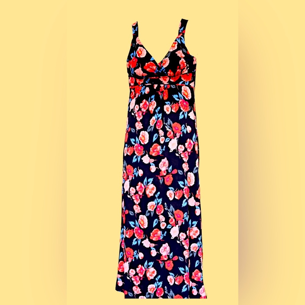 Knit floral maxi dress